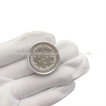 Okrugli mini aluminijski ovlaživač za cigare, marka Jane Le, prilagodljivost: Da, stil: jednostavan, lagani luksuz (Materijal: aluminij; Tip dodatka: ovlaživač za cigare; Marka: Jane Le; Prilagodljivost: Da)