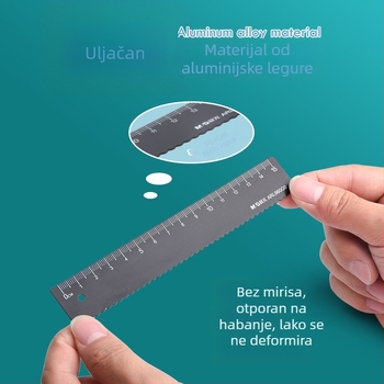 Set centimetarskih ravnala za učenike osnovne škole – uključuje ravnalo s centimetrom, trokut ravnalo i plastični set za crtanje