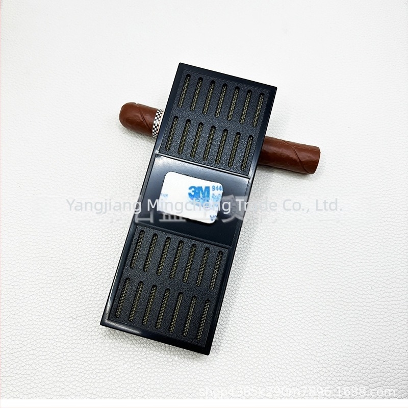 Alat za ovlaživanje cigara - plastični, prilagodljiv, bez priručnika, jednostavan dizajn