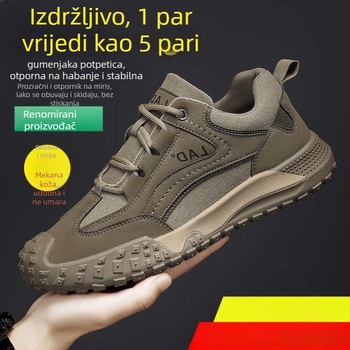 Loafers s gornjim dijelom od više materijala, oštar nos, nizak otvor, gumeni potplat, EVA ulošak