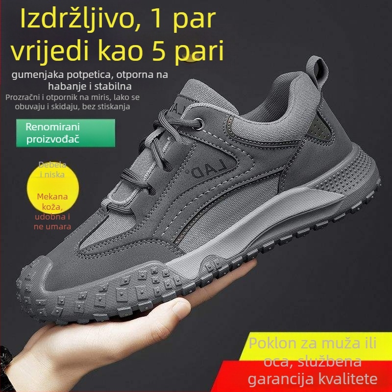 Loafers s gornjim dijelom od više materijala, oštar nos, nizak otvor, gumeni potplat, EVA ulošak