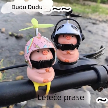 Set karikaturskih ukrasa za vozila s likovima praščića, dodatcima za corgi, kacigom Pikachu i dekorom od bambusove dragonfly; materijal: drugi; stil: crtani; marka: Friendly; bez prilagođavanja; funkcija: drugi