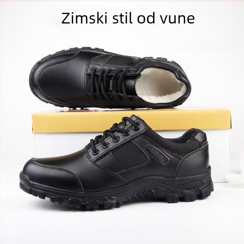 Vojničke trening tenisice, prozračne sintetičke kože gornji dio, niski kroj, protuklizna gumena potplat, niski pet 1–3 cm