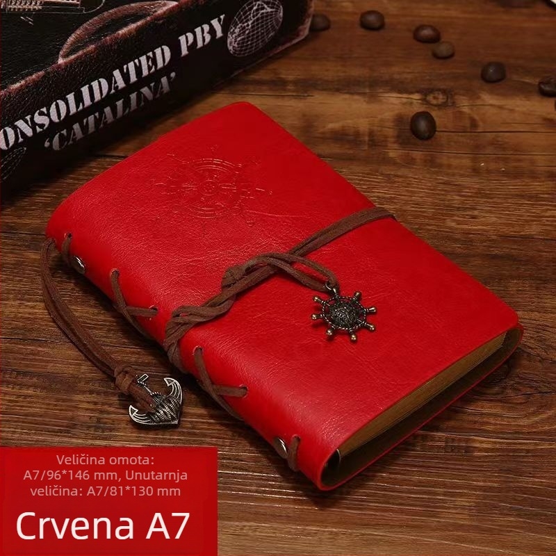 Retro dnevnik u europskom stilu s piratskom temom, s otvorenim listovima, korica od umjetne kože, kraft papirne stranice