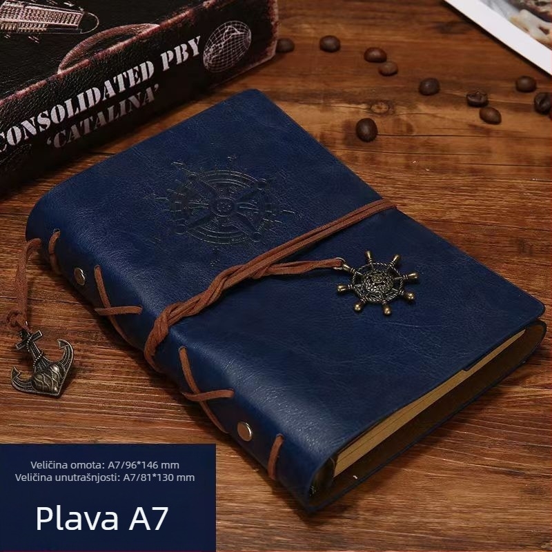 Retro dnevnik u europskom stilu s piratskom temom, s otvorenim listovima, korica od umjetne kože, kraft papirne stranice