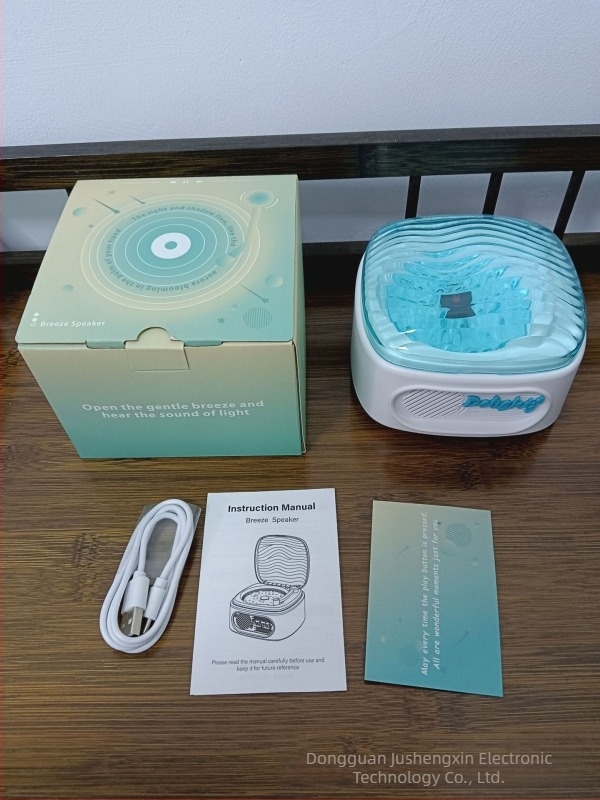 Projektor zvjezdanog neba uz noćnu lampu, Bluetooth glazba, USB napajanje i punjiva baterija (5V), montaža na stol ili na pod