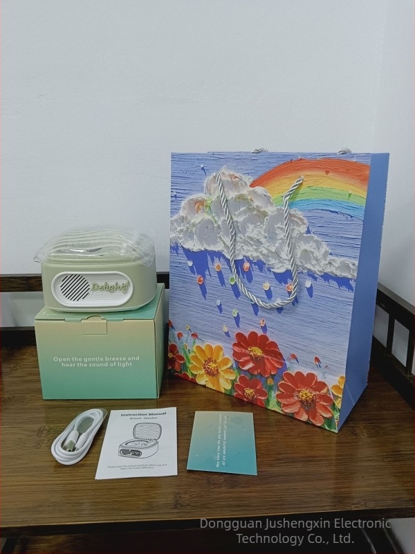 Projektor zvjezdanog neba uz noćnu lampu, Bluetooth glazba, USB napajanje i punjiva baterija (5V), montaža na stol ili na pod