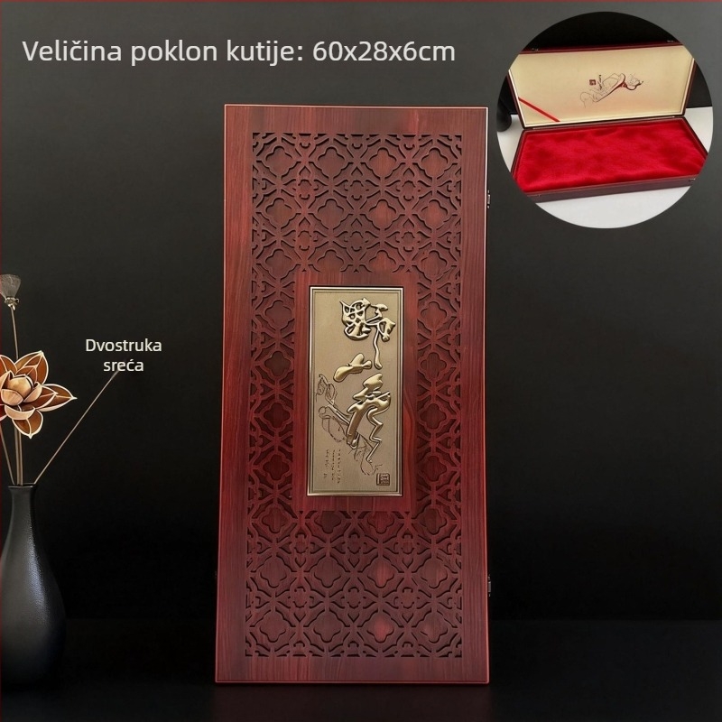 XH Ginseng Box – šuplje izrezbarena drvena kutija za darove; materijal: fiberboard; izrada: rezbarenje; unutarnja obloga: prilagodljiva; način pakiranja: kutija za pakiranje