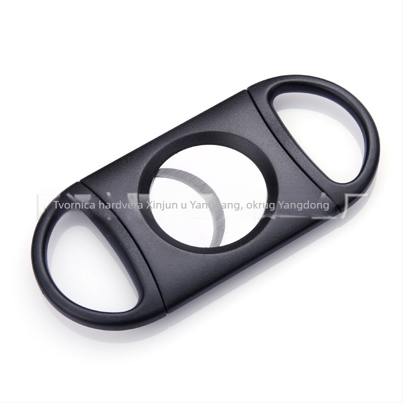 Prijenosni plastični rezač za cigare s nehrđajućim čeličnim nožem, ponovno upotrebljiv, moguć ispis logotipa