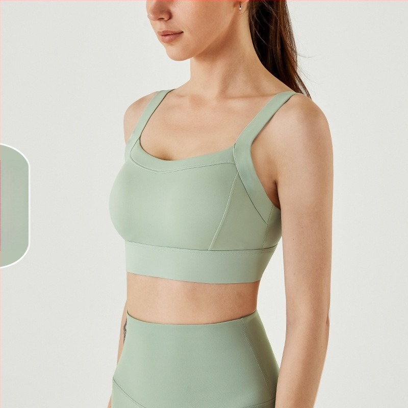 Ženski joga top s fiksnim košaricama, brzo sušenje, 3/4 košarice, srednjeg kalupa, najlon 75% / spandex 25%