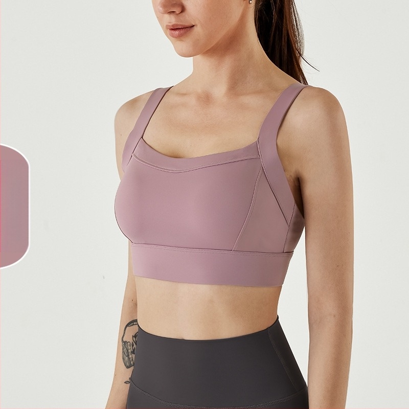 Ženski joga top s fiksnim košaricama, brzo sušenje, 3/4 košarice, srednjeg kalupa, najlon 75% / spandex 25%