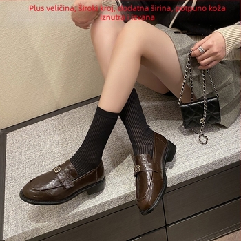 Loaferice s okruglim nosom, gornji dio od ovčje kože, podstava od svinjske kože, gumeni potplat, niski debeli potplat
