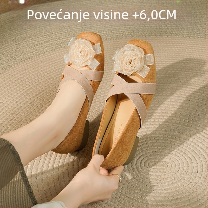 Mary Jane cipele od ovčje kože s camellijom, križani remen, uložak za povećanje visine 3–6 cm