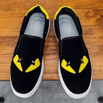 Muške Slip-On tenisice s nubuk gornjim dijelom, gumom potplatom, mrežastom unutrašnjosti, vulkaniziranom potplatom