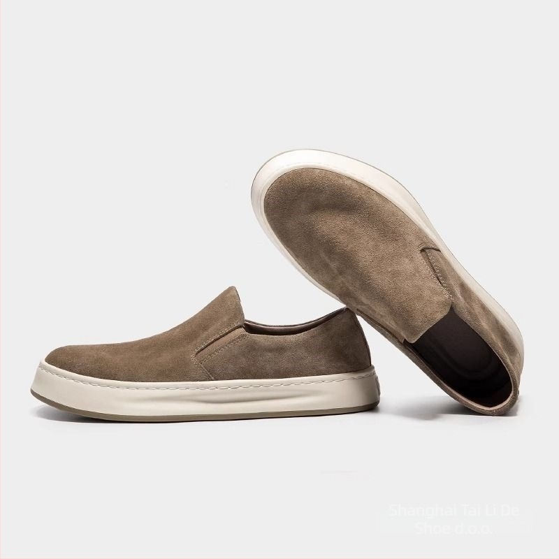 Muške Slip-On mokasice, prozračne gornje od mikrovlaknaste kože, gumeni potplat, oštar vrh, vulkanizirana konstrukcija, zima 2024