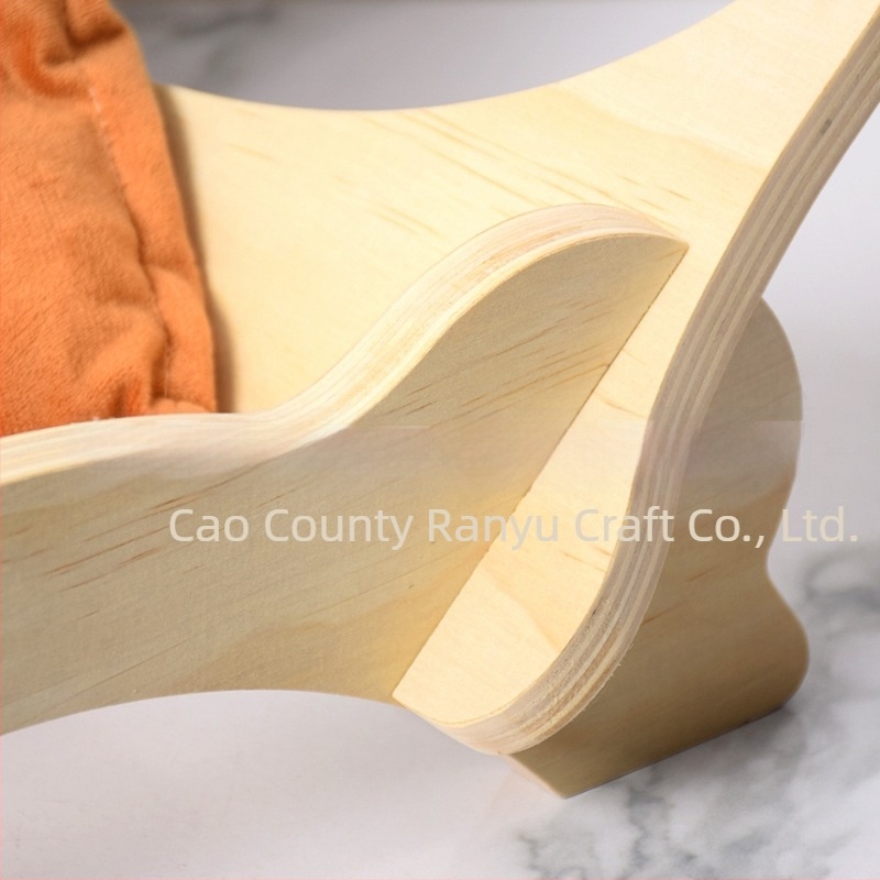 Drveno mačje gnijezdo za zimu, toplo (Drvo, Zima, Mačka, Toplo)