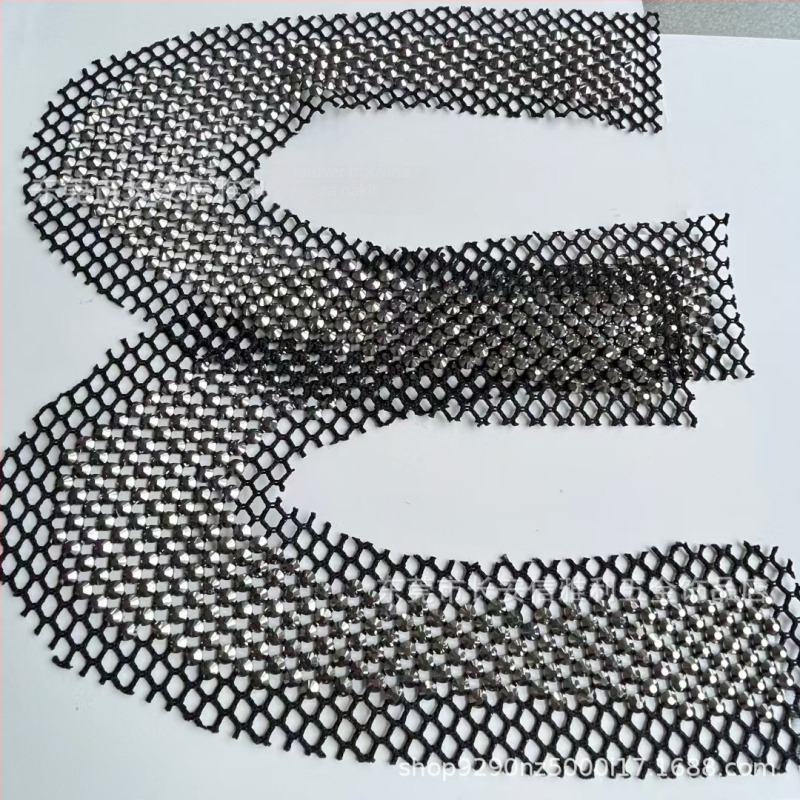 Mrežno gornje dijelo obuće sa kristalnim ukrasima, No.30 kristala, model 4445, U-oblik, Alley