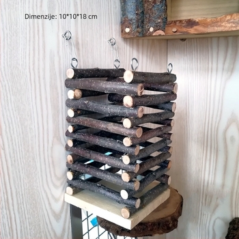 Drveni stalak za travu od jabukova drveta za Totoro