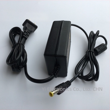 Casio originalno napajanje za elektroničku tipkovnicu AD-A12150LW, 12V prekidački adapter, ulaz 100-240V, izlaz 2A