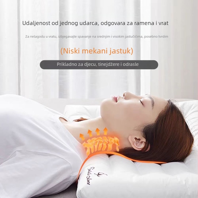 Niskoprofilni jastuk, pravokutnog oblika, punilo od antibakterijskih vlakana (65% antibakterijska vlakna + 35% vlakana soje), navlaka od 100% pamuka, za jednoga korisnika