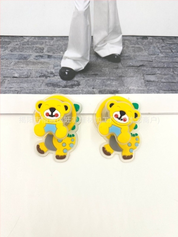 Crocs dodatak s LED svjetlom, rotirajući dizajn Cartoon Paradise, model 2-5123, uklonjiva dekoracija
