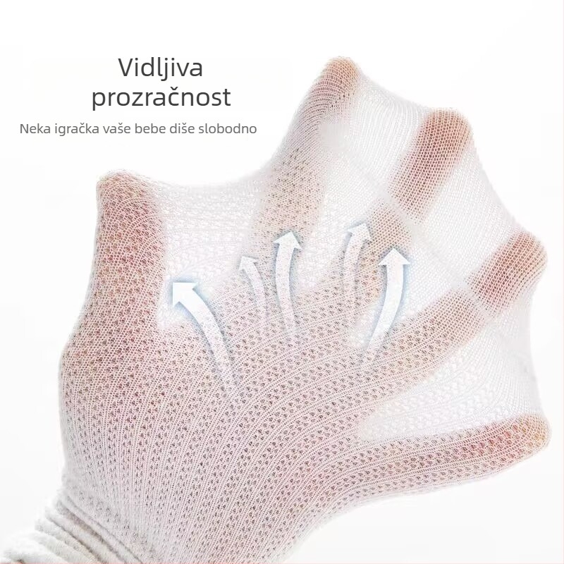 Dječje ljetne sportske čarape, tanke i dugačke, mrežaste izrade, s 80% pamuka, za uzrast 3–8 godina.