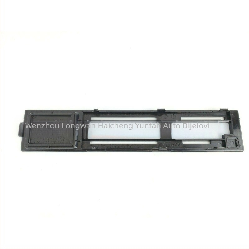 Dekorativni komplet panela za Toyota pickup, YF-8143, marka KOM, model 55519-89143; 5551989143