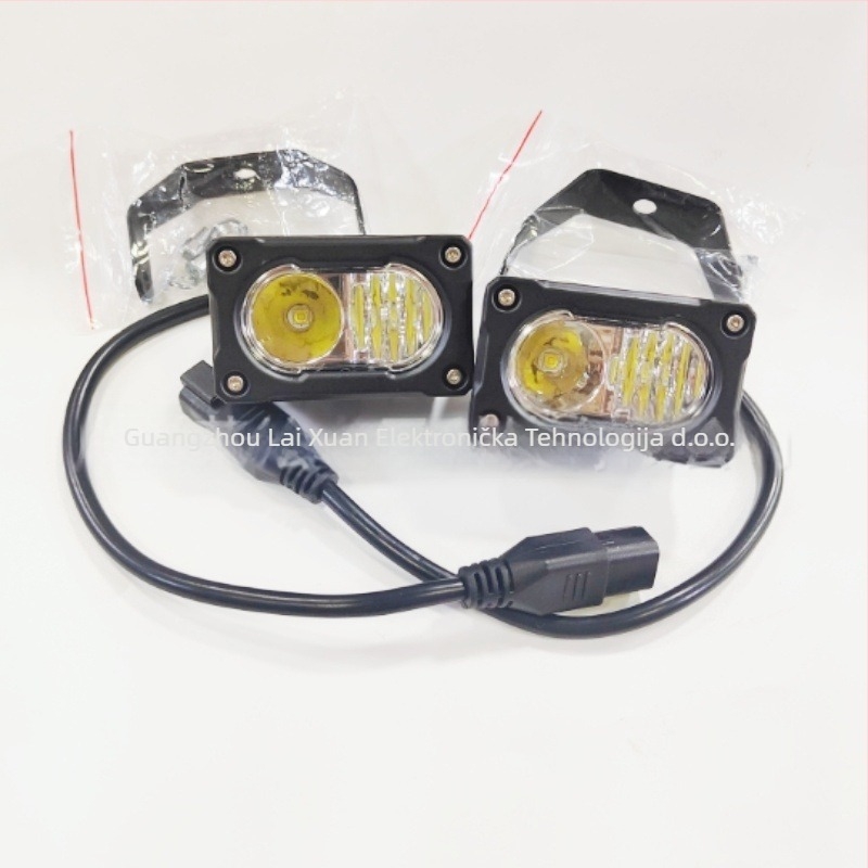 LED reflektor u obliku dvodijelne djeteline — 20W, Osram LED chip, 9-36V, 2500 lm