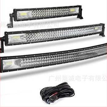 Auto LED traka – vodootporna, troredna zakrivljena, 9-32V, LED-ovi 3030, 6000K