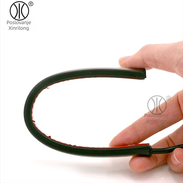 Motociklističko stražnje svjetlo XRL-168 s LED kočnicom i pokazivačem, 12V ABS