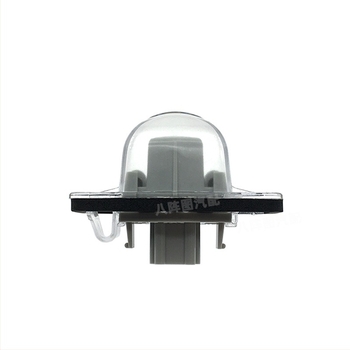 Zadnja svjetla za registarsku pločicu za Honda Fit/Jade/Odyssey – plastično kućište, 12V, 5W, dijelni brojevi 34100-S60-013, 34100-S84, 34100-SAA