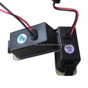 Ford svjetlo za registarsku pločicu za Fiesta, Focus, Kuga, Galaxy, C-Max, Mondeo i Escape — 12-30V, 2.8W, LED 3014, 6500K, 50.000 h