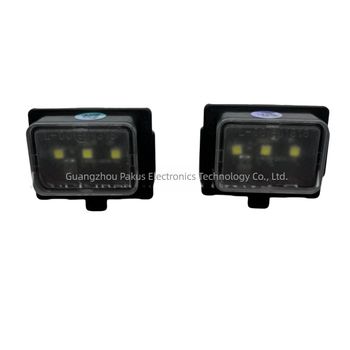LED svjetlo za registarsku pločicu za Mercedes-Benz S‑Class, E‑Class, C‑Class (W205 W221 W213) – 12V, 2W, 6500K, PC kućište, dio A2218200856