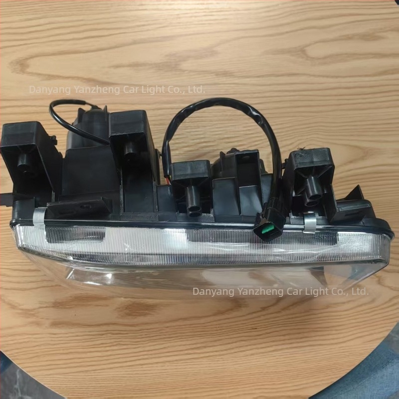 Valin prednje svjetlo za miješani kamion, staklena leća, 24V, 75W, IP5
