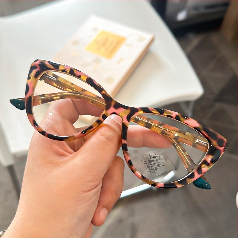 Retro cat-eye naočale za čitanje, zaštita od plave svjetlosti, HD zaštita očiju, elegantan i mladenački izgled za žene srednje i starije dobi