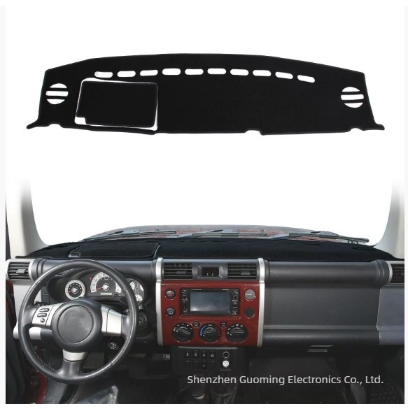 Pokrov ploče upravljača za Toyota FJ Cruiser 2007-2021 – poliester, logo privatnog auta, protuklizno, zaštita od sunca