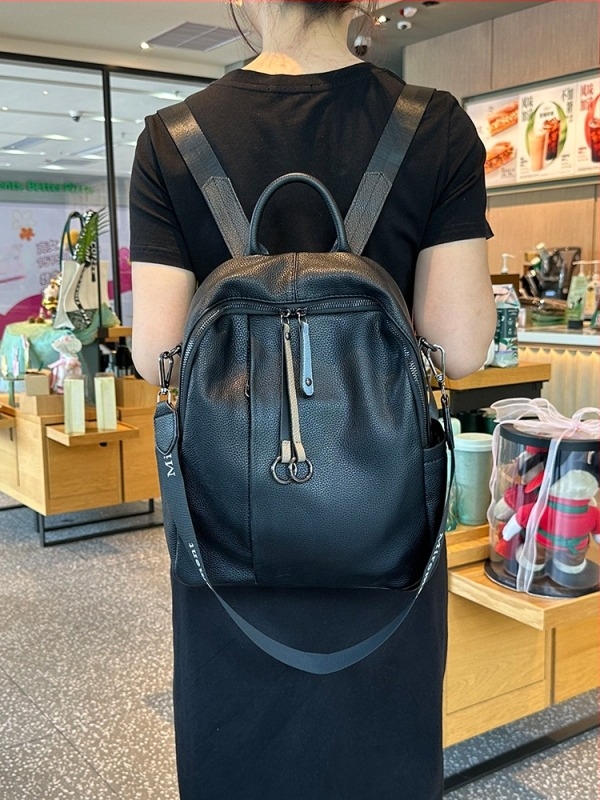 Ženski mini kožni ruksak, street-fashion stil, zatvaranje na zip, unutarnji džepovi: džep za prijenosno računalo i džep sa zatvaračem, vodootporan i otporan na habanje