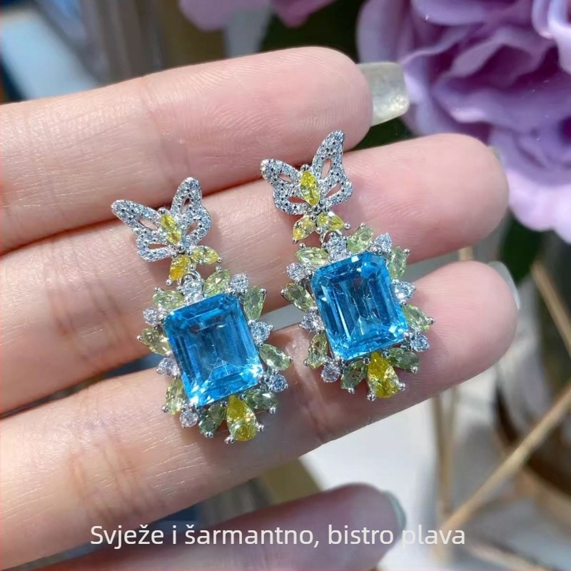 Naušnice – geometrijski dizajn, sintetički topaz s pavé dijamantima, ekološki bakar, Carlochis, korejski stil