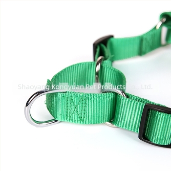 Najlon prsni pojas za srednje i velike pse – Izdrživi pojas za kućne ljubimce (Materijal: Najlon; Podrijetlo: Guangdong; Marka: Pet Source; Pakiranje: 150 kom.; Kategorija: prsni pojas)