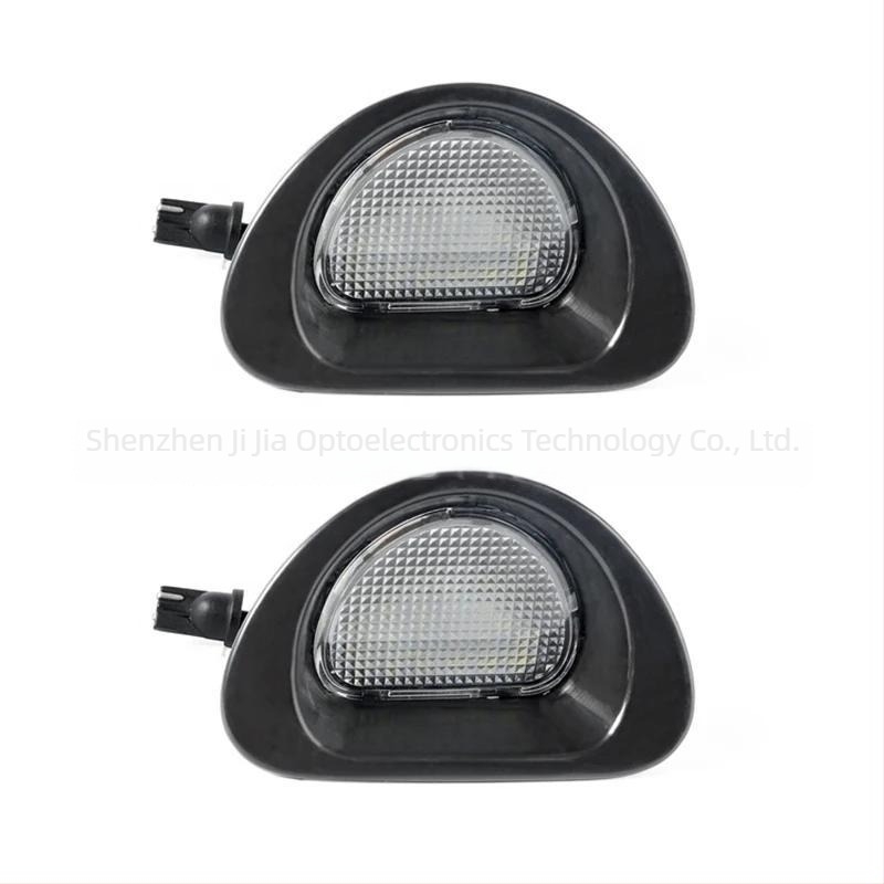 LED svjetlo registarske pločice za Peugeot 107 / Citroën C1 MK (2005–2014) – 12V, 3W, 6500K, vijek trajanja 50 000 h