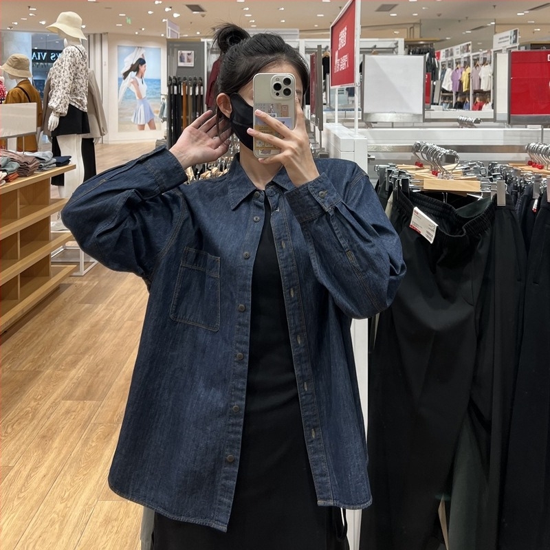 Ženska džins košulja – dugi rukavi, kvadratni ovratnik, ležerni kroj, srednja duljina, jesen 2024