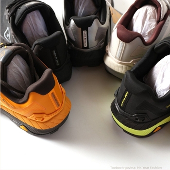 Patike za sve terene (prozračne, lagane, široka prstna kapica, niski kroj, vezanje šnura)