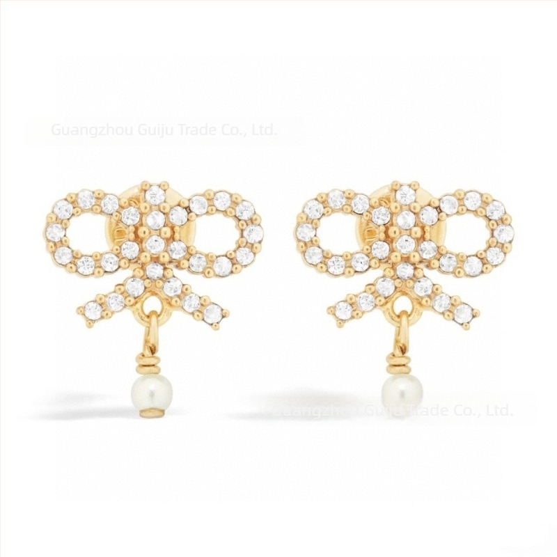 Ženski naušnice s perlama i dijamantima, bakrena osnova, elektroplatiranje, ušna šipka od srebra 925, lagani luksuz stil