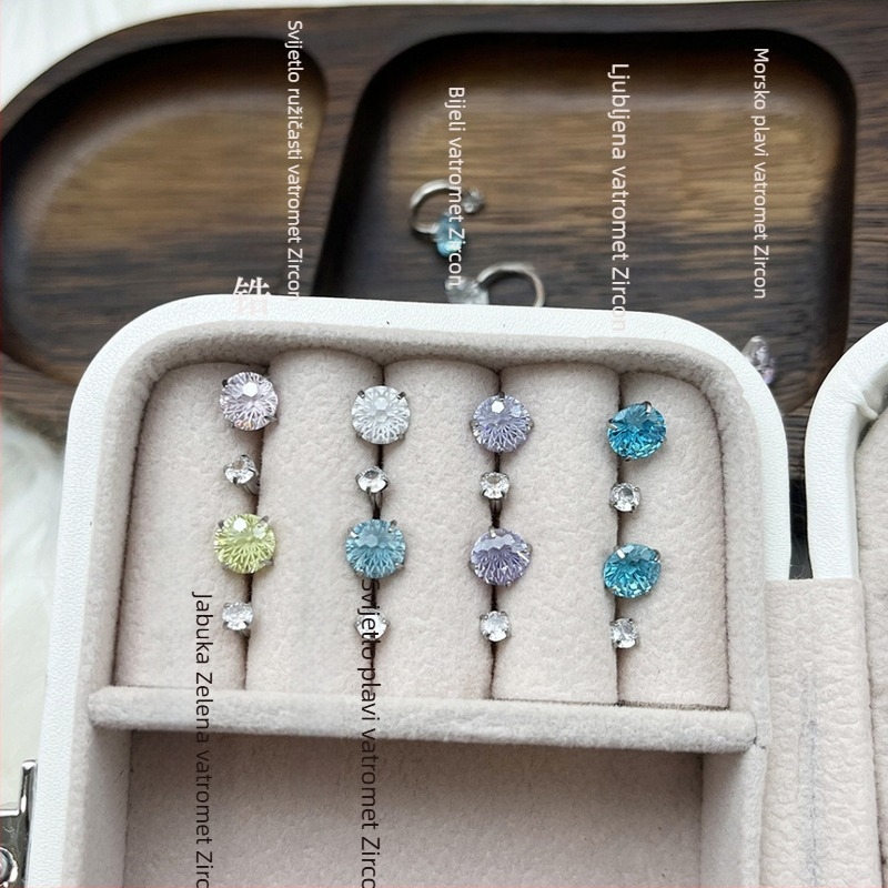 Naušnice u oblika U od titan čelika s dijamantnom obradom za žene