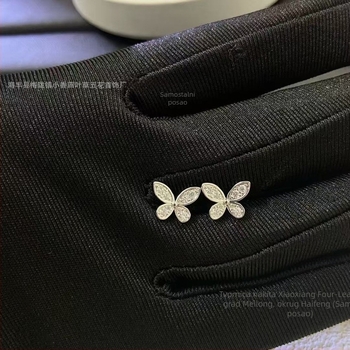 Naušnice s motivom mini leptira i cirkonima, postava od srebra 925 s pozlacenim bakrom, dijamantna obrada, za žene