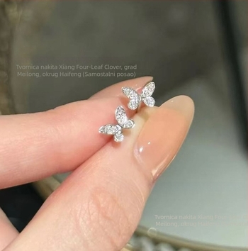 Naušnice s motivom mini leptira i cirkonima, postava od srebra 925 s pozlacenim bakrom, dijamantna obrada, za žene