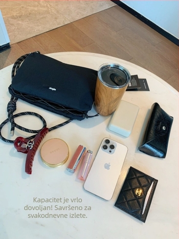 Poliesterska torba preko tijela za bocu vode, gradski stil, horizontalan kvadratnog oblika, zatvarač, mekana tekstura, unutarnji džepovi sa zatvaračem za telefon i ID