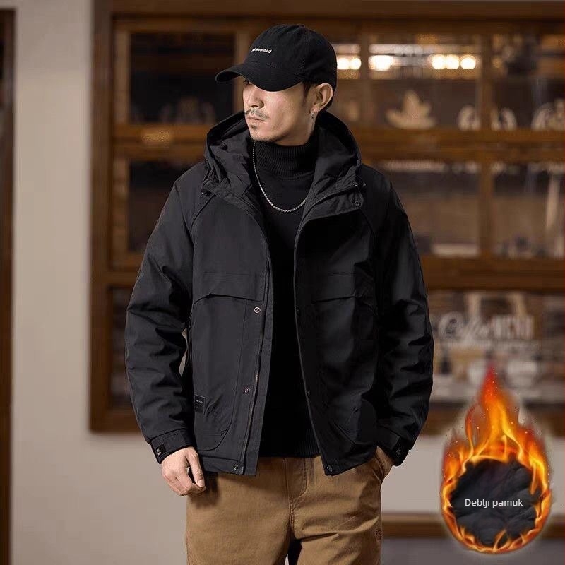 Muška jakna s kapuljom, debeli izolacijski sloj, za zimu, bočni džepovi.