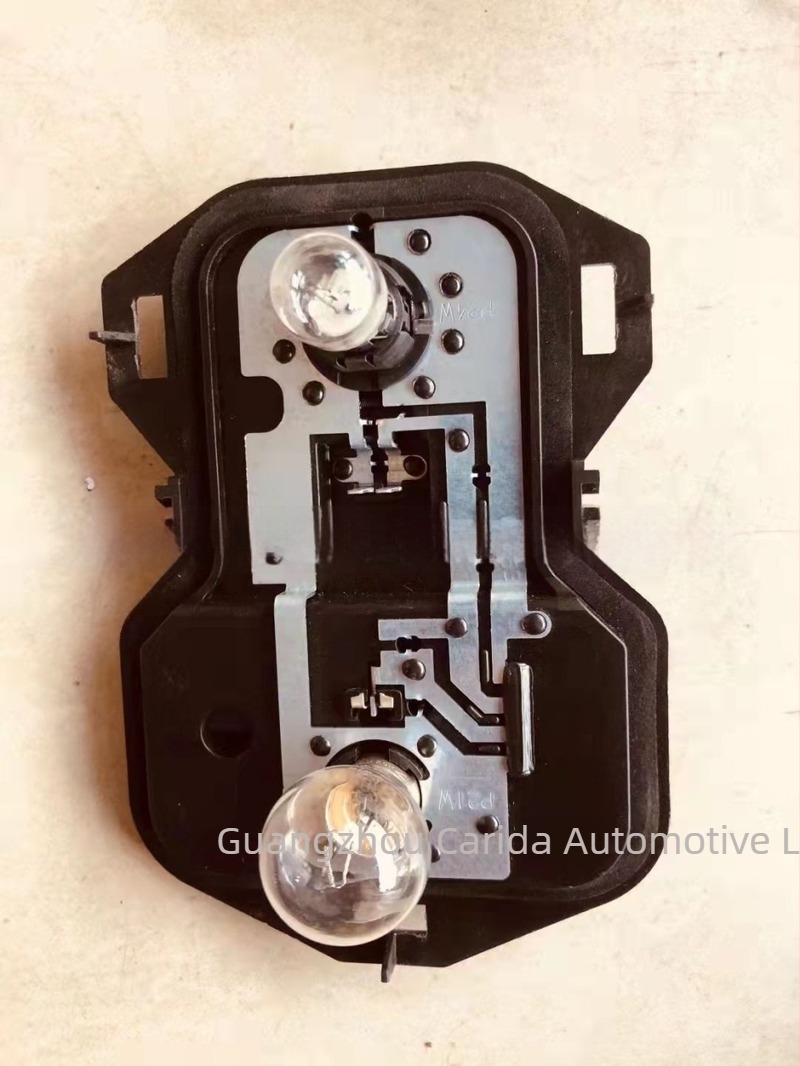 X4 halogena žarulja stražnjeg svjetla kočnice 12V 24W 4300K