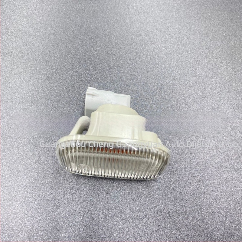 Leaf Plate Light za Corolla i VIGO Fender – CGY halogenski, Dio br. 81730-0D020